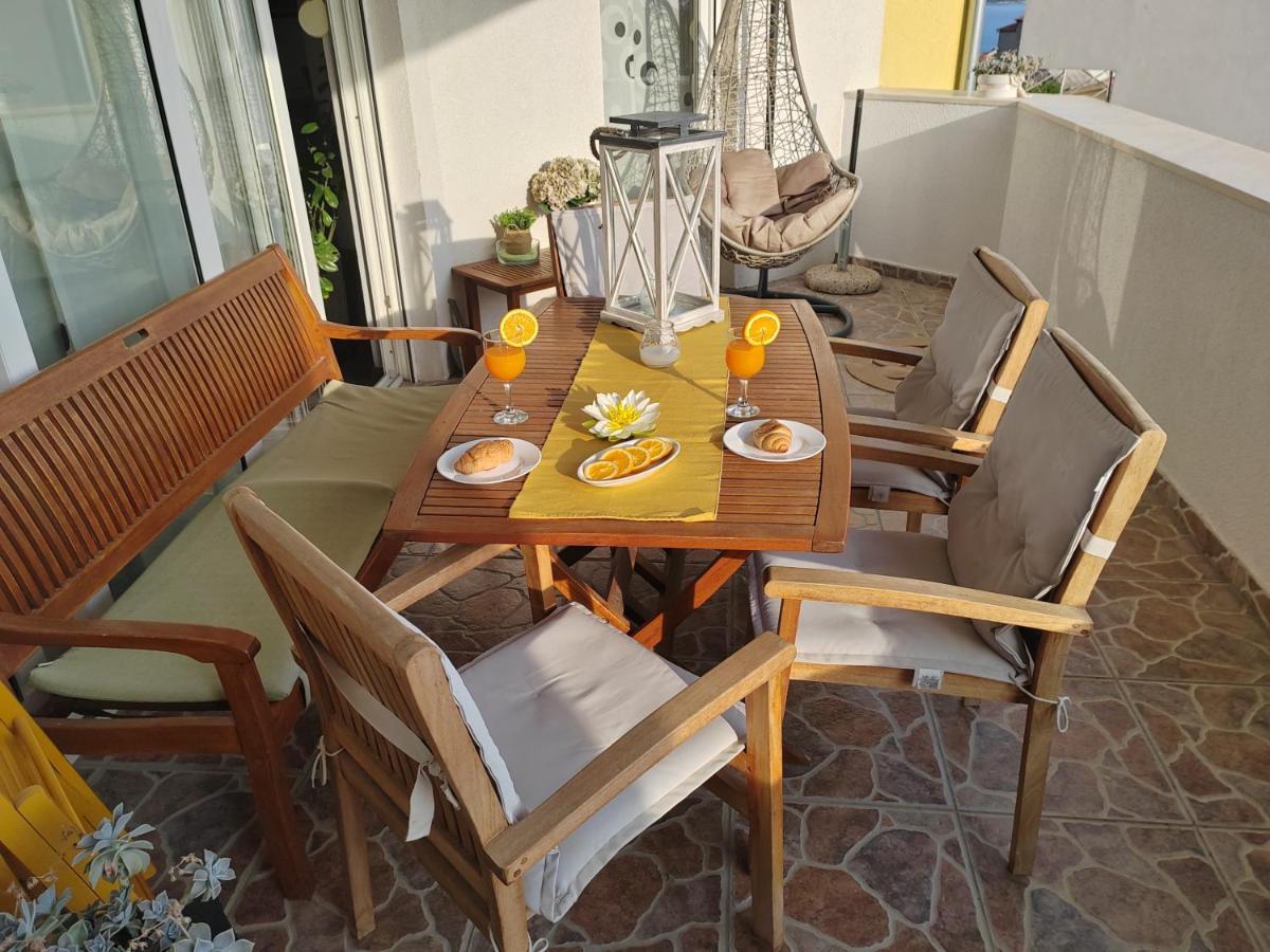 3 Bedrooms Apartman Dmt Kaštela 外观 照片