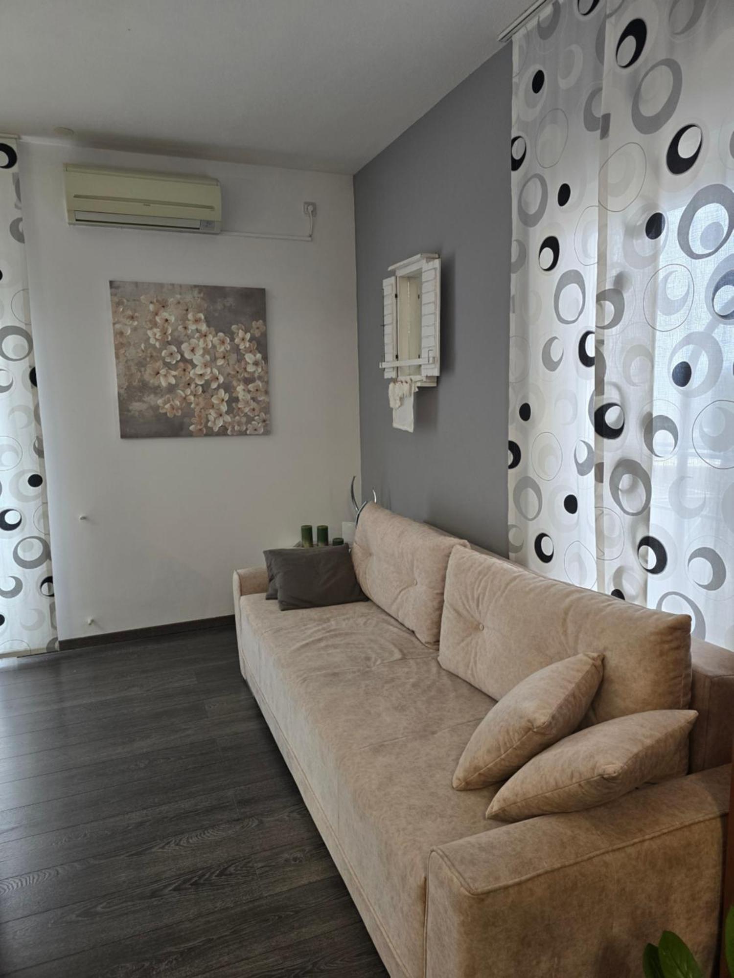 3 Bedrooms Apartman Dmt Kaštela 外观 照片